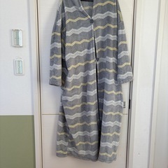 ニトリ 着る毛布(キルモウフ) ML2着セットの画像