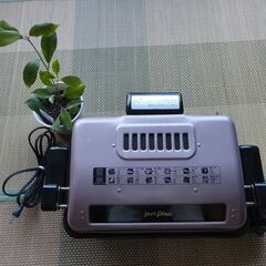 大型万能ロースター 30分タイマーが付き 具材を入れてタイマーを...