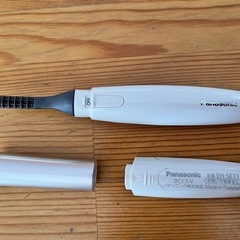 ヘアバリカンとホットビューラー、欲しい方にの画像