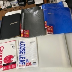 新品 売れました￼ルーズリ￼フ2品目、ルーズファイルB52冊、ク...
