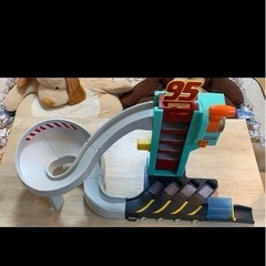 ディズニートミカカーズレバーで連続発進 ダイナミックタワー