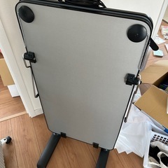 ズボンプレッサー