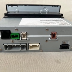 ISUZU純正 デンソーテン製 ELFmio12V 車載オーディオディスプレイの画像