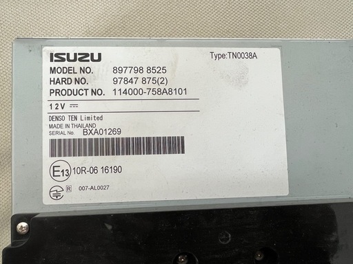 ISUZU純正 デンソーテン製 ELFmio12V 車載オーディオディスプレイ