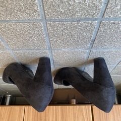 レディース 23.5cm　ヒール パンプスの画像
