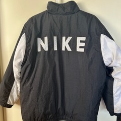 90s NIKE ナイキ vintage 中綿 リバーシブルナイロンジャケット (ta) 宇都宮のジャンパー《メンズ》の中古・古着 あげます・譲ります｜ジモティーで不用品の処分