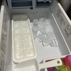 【新規受付終了】サンヨー　ノンフロン冷凍冷蔵庫の画像