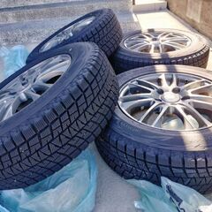 ブリヂストン ブリザック DM-V1 215/65R16 98Q エクストレイルT31 スタッドレスタイヤの画像