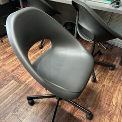 【掲載終了間近！】IKEA製 ELDBERGET オフィスチェア...