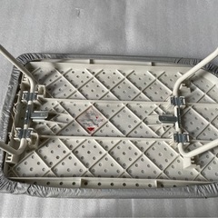 日立リビングサプライ　コードレススチームアイロン &  アイロン台の画像