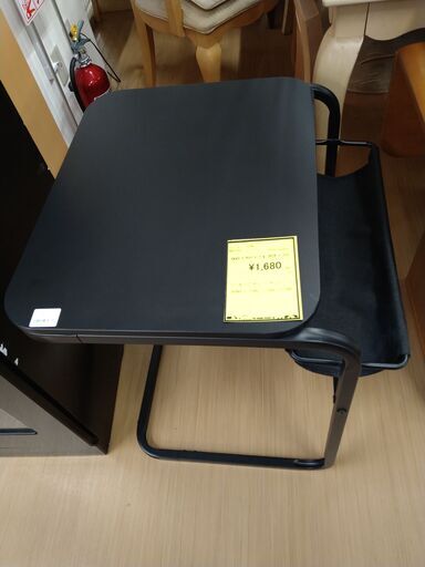【D31】オルセロード サイドテーブル IKEA ブラック