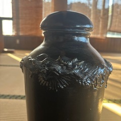 蛇口付き甕壺の画像