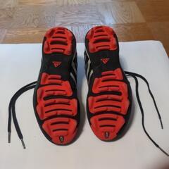 サッカー　スパイク　23.5センチの画像