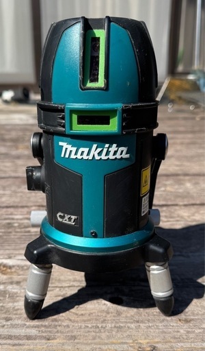 マキタレーザー墨出し器