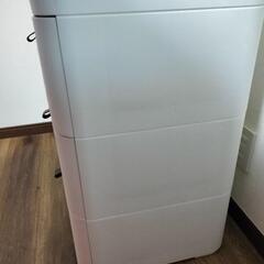 2台ホワイト プラスチック チェスト 3段の画像