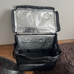 Uberバック +スマホホルダー付けれます