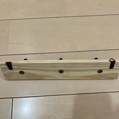ダイソー　3連フックの画像