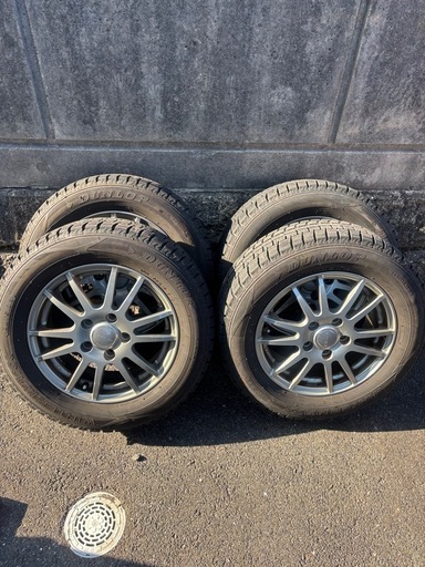 スタットレスタイヤホイールセット4本195-65/15