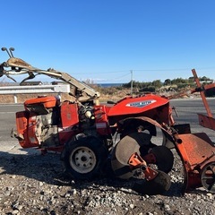 オーレック　マルチャー　耕運機　管理機 BC70 マルチ張り 畝立て 畝形成機 耕耘機 園芸 マルチビニール成型機 芋 甘諸 タバコ シフトテーラー　簡易始動動画ありの画像