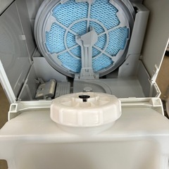 ダイキン 加湿ストリーマ空気清浄機 MCK55TKS-Wの画像
