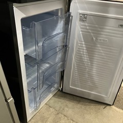 K2502-795 アイリスオーヤマ ノンフロン冷凍庫 IUSD-6B-B 2020年製 定格内容積 60L 動作確認済み キズ 汚れありの画像