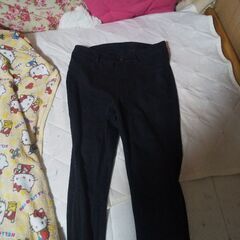 ストレッチスキニーパンツ