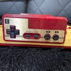 任天堂 ファミコン　本体　の画像