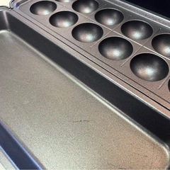 山善 2WAYスリムたこ焼き器 YOF-W1202(B)ブラック たこやき器 12個焼き 平面プレート③の画像