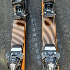 子供用カービングスキー板　118cm SCV S600Rの画像