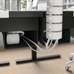 受け渡し予定者決まりました　使用期間2ヶ月　IKEA ミッツォーン　大型デスク　高さ調節可能/ケーブルホルダー・電源タップ付 幅160cm/奥行き80cmの画像