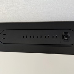 受け渡し予定者決まりました　使用期間2ヶ月　IKEA ミッツォーン　大型デスク　高さ調節可能/ケーブルホルダー・電源タップ付 幅160cm/奥行き80cmの画像