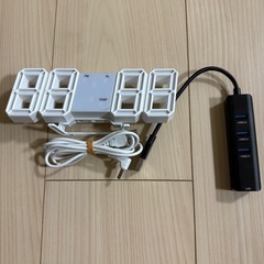 受け渡し予定者決まりました　デスク用スピーカー/有線・無線マウス/Apple EarPods/SONY WFXB700/デジタル時計/USB→LANアダプター　まとめ売りの画像