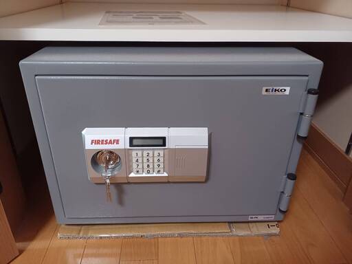 耐火金庫 SS-PK 小型 エーコー 保管庫 テンキー式 【動作品】