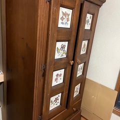 タンスの画像