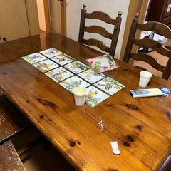 ダイニングテーブル