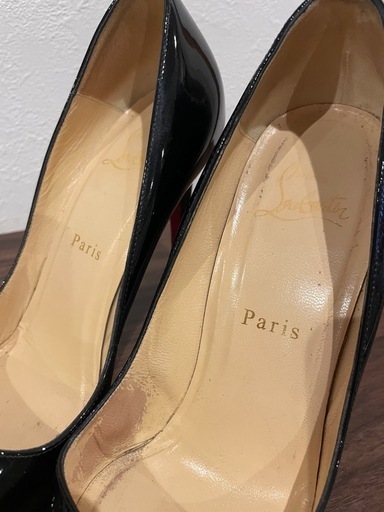 Christian Louboutin ブラック パンプス