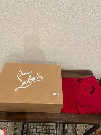 Christian Louboutin ブラック パンプス