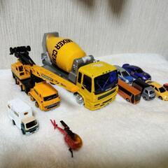 【無料】ジャンク品　車　おもちゃの画像