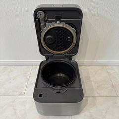 三菱 IHジャー 炊飯器 NJ-XS10J-S「蒸気レスIH」  (ダイヤモンドシルバー 5.5合炊き 生活家電の画像