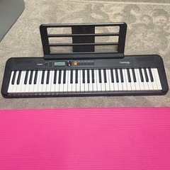 【美品】CASIO CT-S200 黒色 キーボード 本体 スタ...