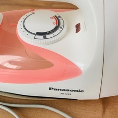 Panasonic スチームアイロンの画像