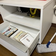 テレビ台の画像