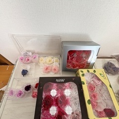 プリザーブドフラワー、ドライフラワーまとめ売りの画像