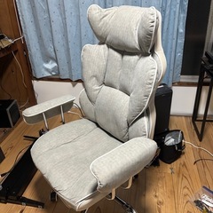 差し上げます！　ゲーミングチェア！　(26日14時までに受け渡し可能な方のみ)の画像