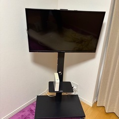 テレビとテレビスタンドセット！
