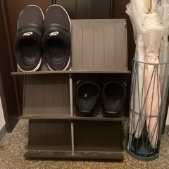 決まりました。シューズラック　おまけで傘立て