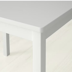 新品未使用　IKEAイケア　KRITTER 子ども用テーブルの画像