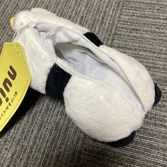 【新品・タグ付き】nuimee ★ パンダ　ぬいぐるみペンケース　人気の画像