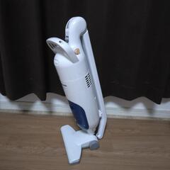 【受け渡し予定者決定】スティック掃除機　掃除機　Panasonic　パナソニックの画像