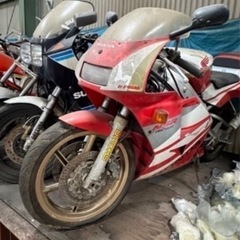 ホンダVFR400R書類付きレストアベースの画像